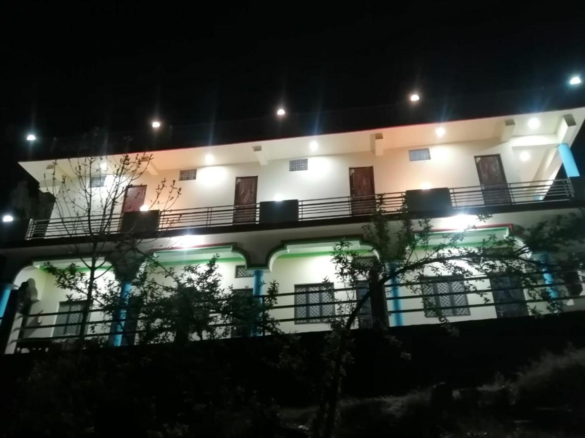 Prince Homestay & Restaurant Rudraprayāg Dış mekan fotoğraf